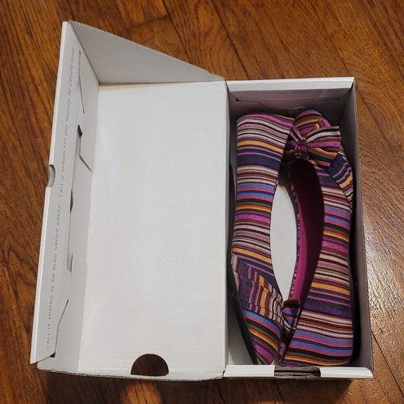 Call it Spring flats - Picture 2 of 4